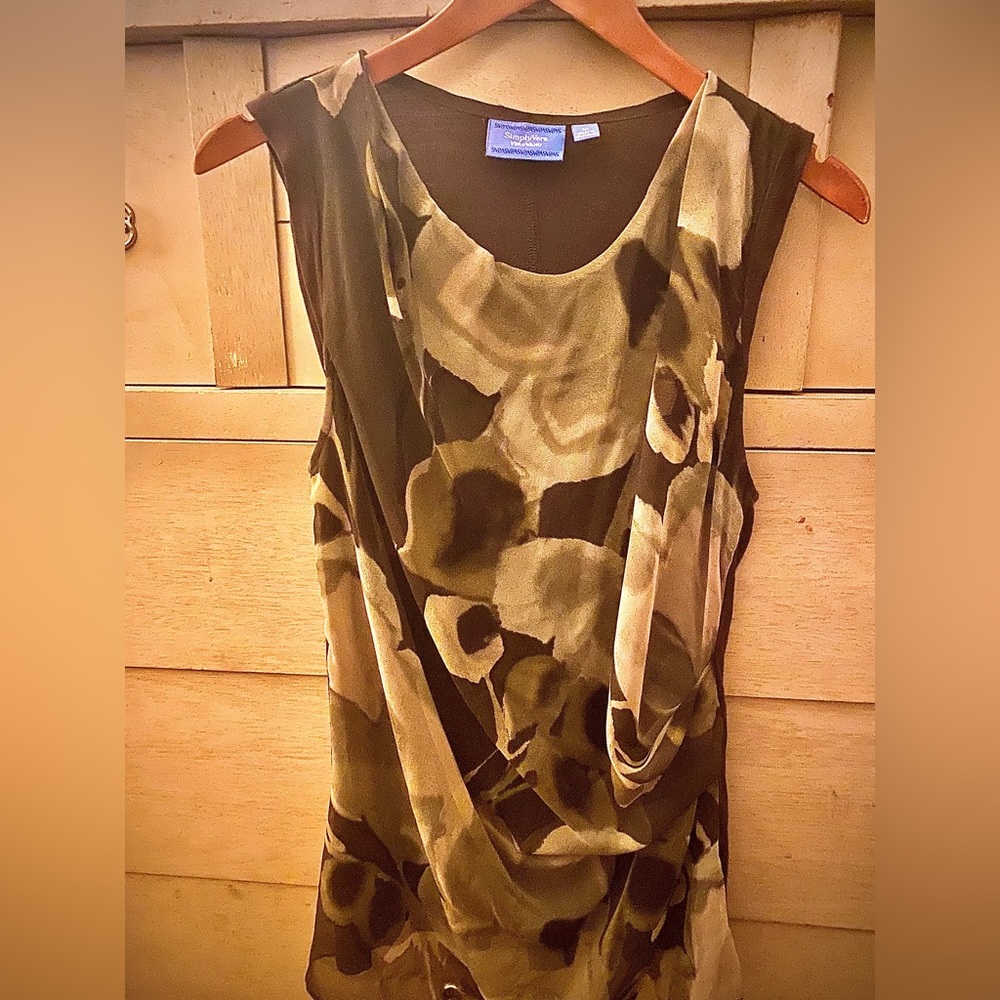 Simply Vera Wang Black Green/cream Layered Sleeveless Top size medium